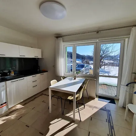 Tadeusz 2 B Apartment